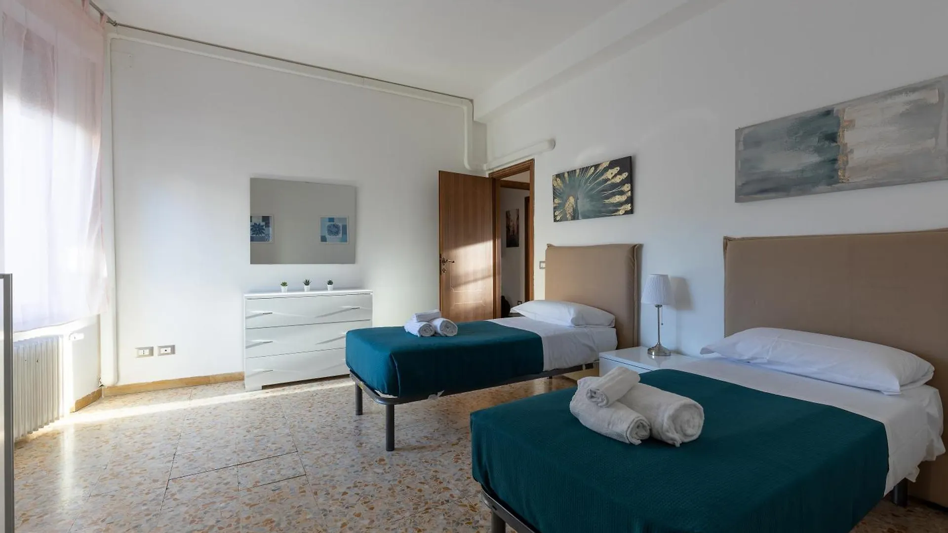 Apartamento Pisa Quiet And Bright Flats With Balcony Italia